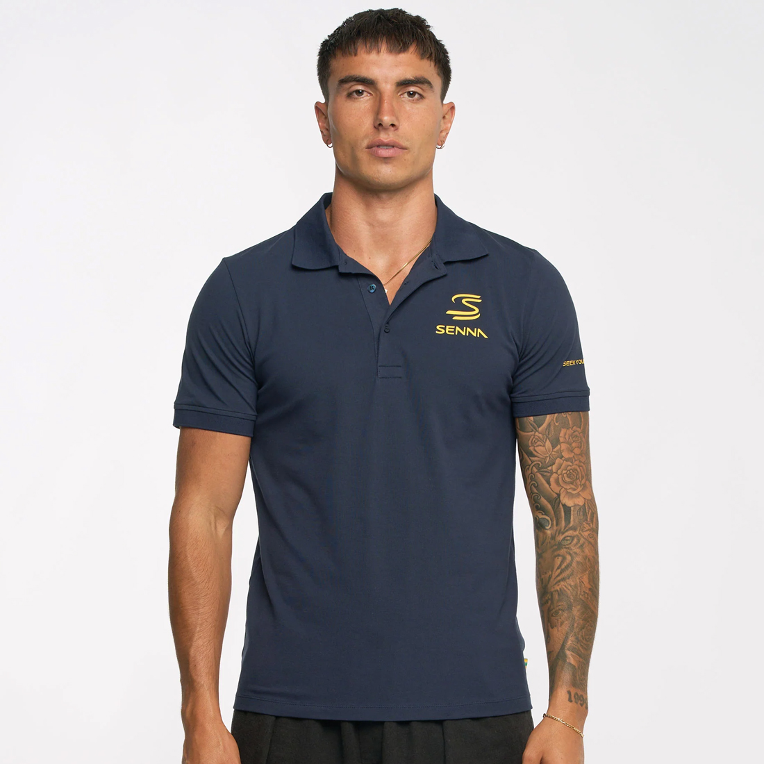 TIENDA-DE-FORMULA-1-MOTORSPORT-MOTO-GP-ASLE02001-NVY-AYRTON-SENNA-LEGACY-COTTON-POLO-MENS-NAVY-2025
