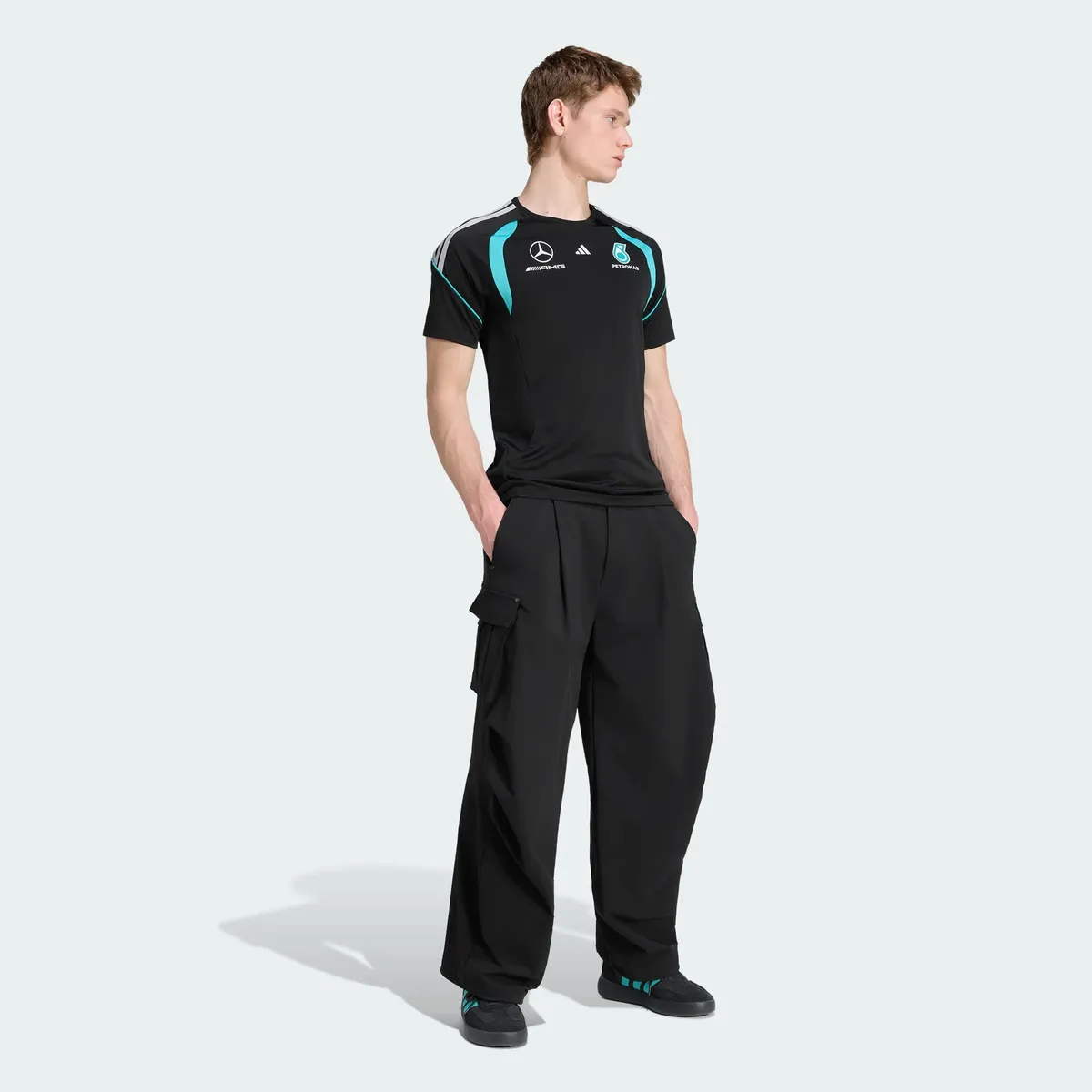MERCEDES - AMG PETRONAS FORMULA 1 TEAM MECHANICS JERSEY - Imagen 4
