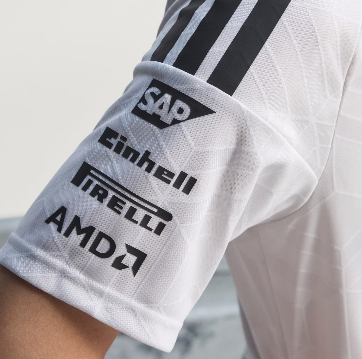 MAPF1 ADIDAS TEAM DRIVER TEE PRO WHITE MENS - Imagen 6