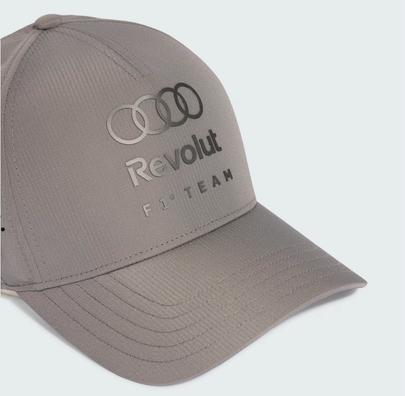 AUDI REVOLUT F1 TRUCKER CAP DOVE GREY 2026 - Imagen 3