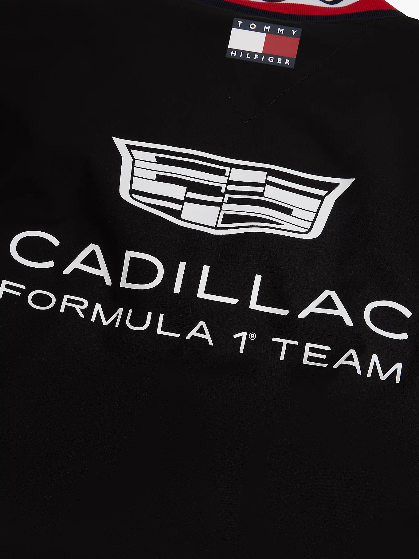 CADILAC F1 TEAM TOMMY HILFILGER VARSITY JACKET MENS BLACK 2026 - Imagen 2